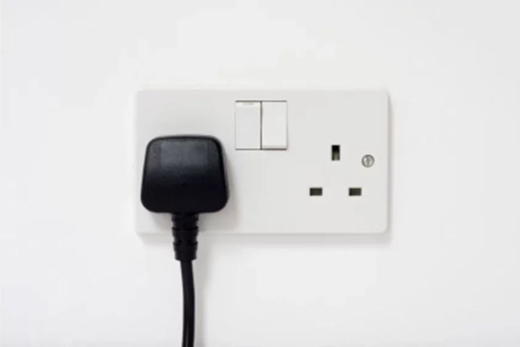Plug in Circuit